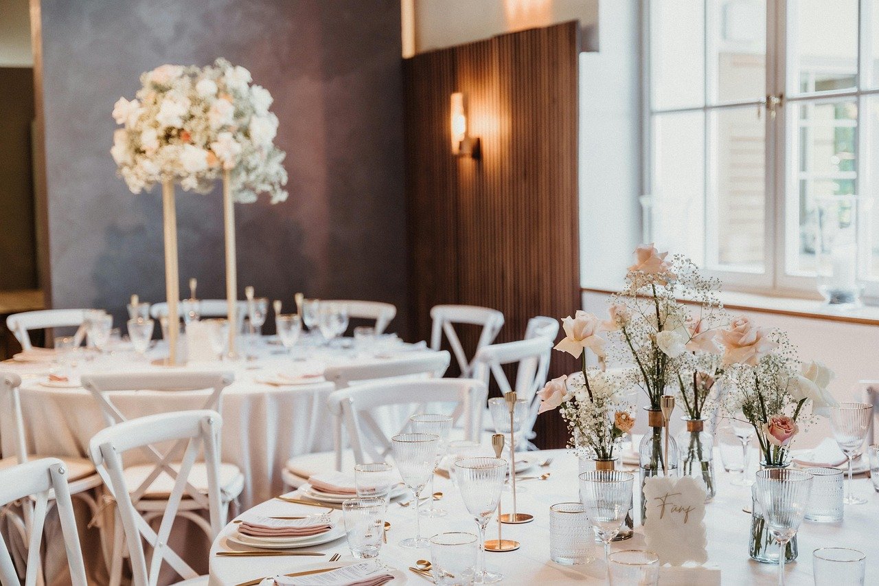 How to Incorporate Green Energy into your Wedding Plans